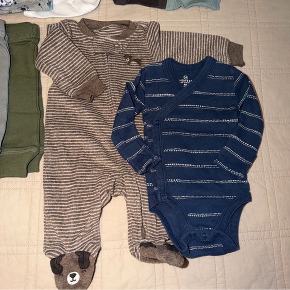 (36 Pieces) Mixed Lot Of Baby Boy Newborn Clothes - Picture 4 of 11